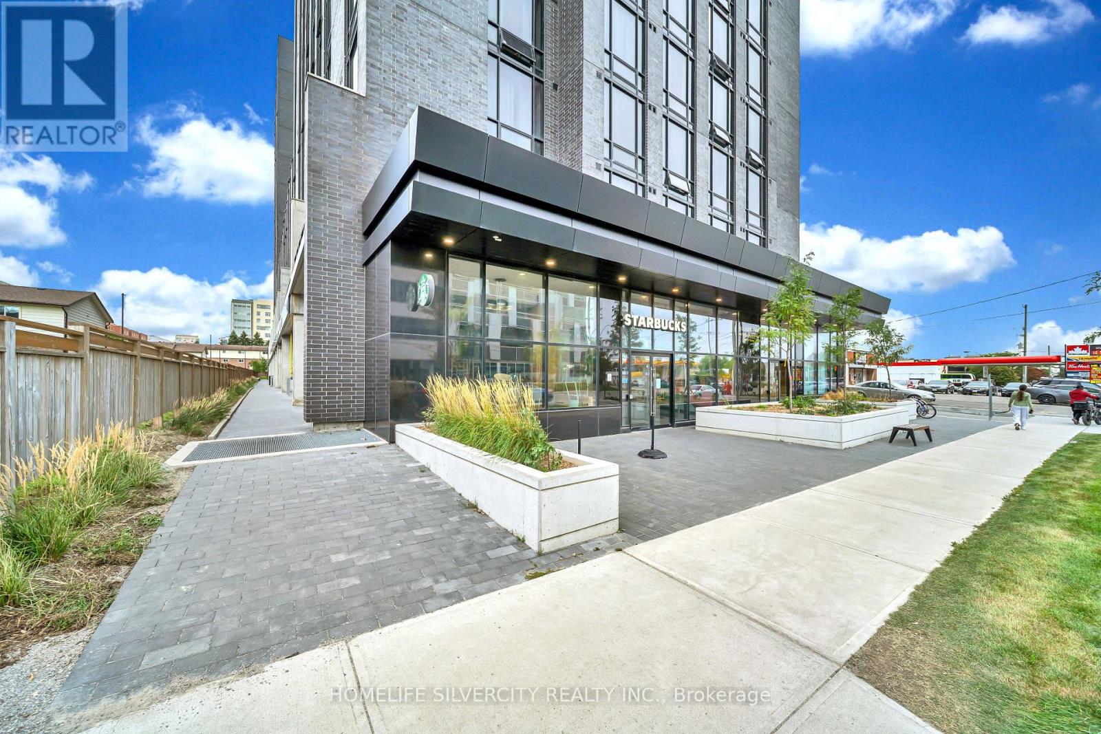 #601 145 COLUMBIA STREET - 6