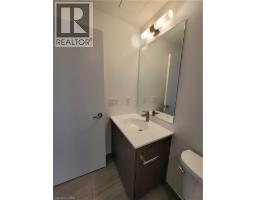 15 Wellington Street S Unit# 705b, Kitchener, ON N2G0E4 Photo 8