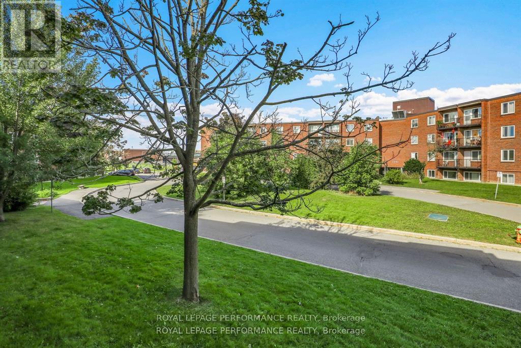 208C - 2044 Arrowsmith Drive