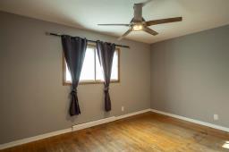 159 Larchdale Crescent, Winnipeg, MB R2K0C3 Photo 13