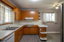 159 Larchdale Crescent, Winnipeg, MB R2K0C3 Photo 10
