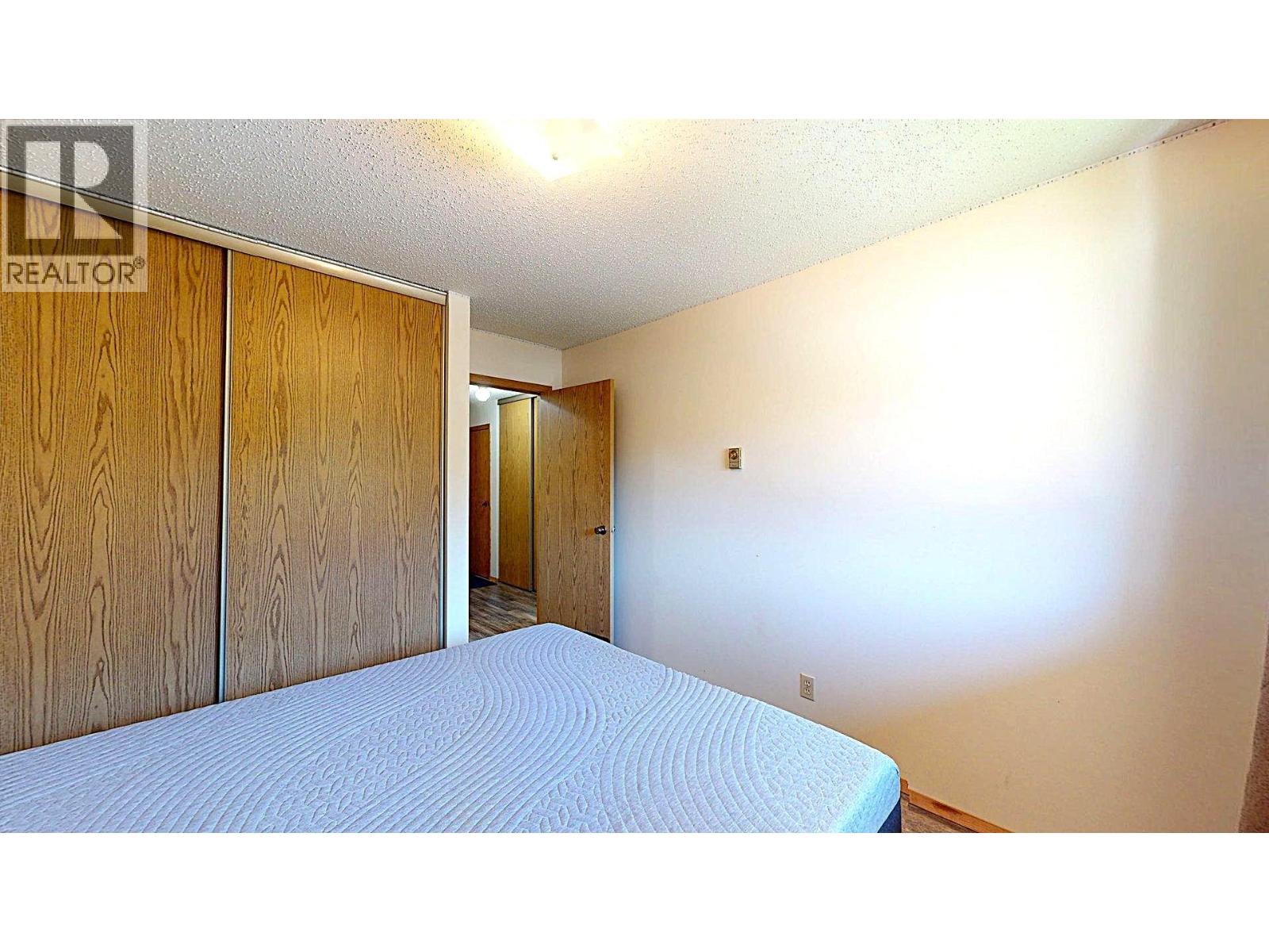 #408 10 CARIBOO Drive - 14