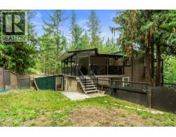 2675 Fraser Road, Anglemont, BC V0E1M8 Photo 19
