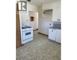 120 54 Avenue NW - photo 6