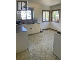 120 54 Avenue NW - photo 7