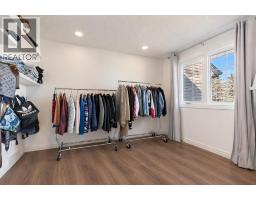 33, 448 Strathcona Drive Sw, Calgary, AB T3H1M3 Photo 23