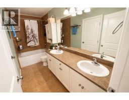9328 98 Avenue, Wembley, AB T0H3S0 Photo 14