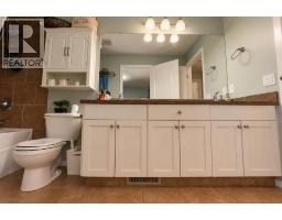 9328 98 Avenue, Wembley, AB T0H3S0 Photo 17