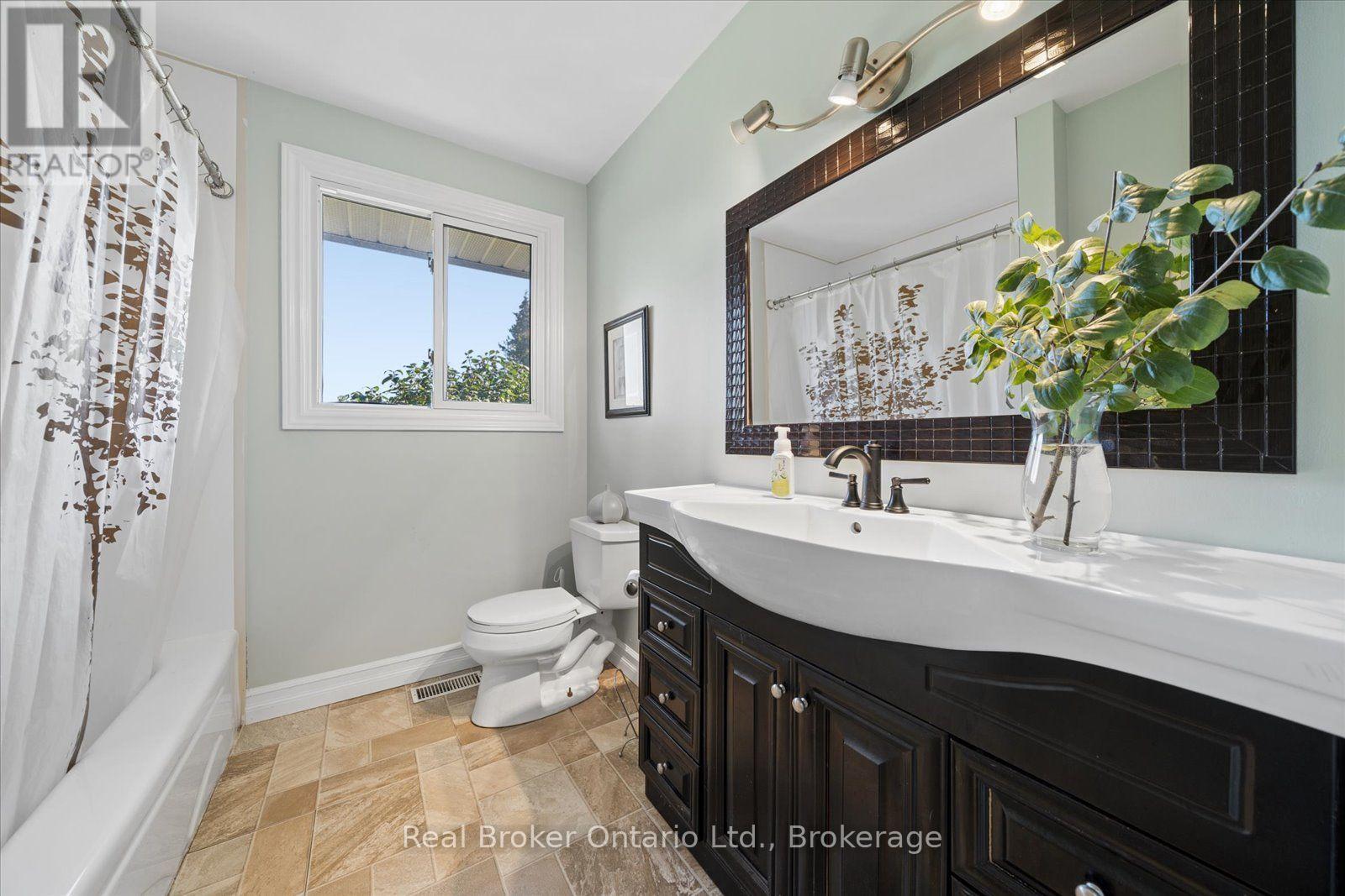 210 Patricia Crescent, Selwyn, ON photo 24