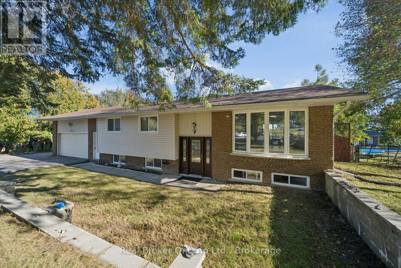 210 Patricia Crescent, Selwyn, Ontario, K9J6X3, Selwyn, Ontario — photo 3 of 5