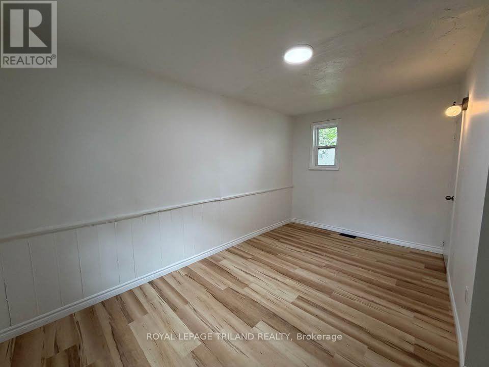 2 - 21 JESSIE STREET, St. Thomas — photo 7