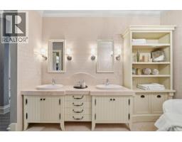 2023 Seahaven Rd, Nanoose Bay, BC V9P9C5 Photo 35