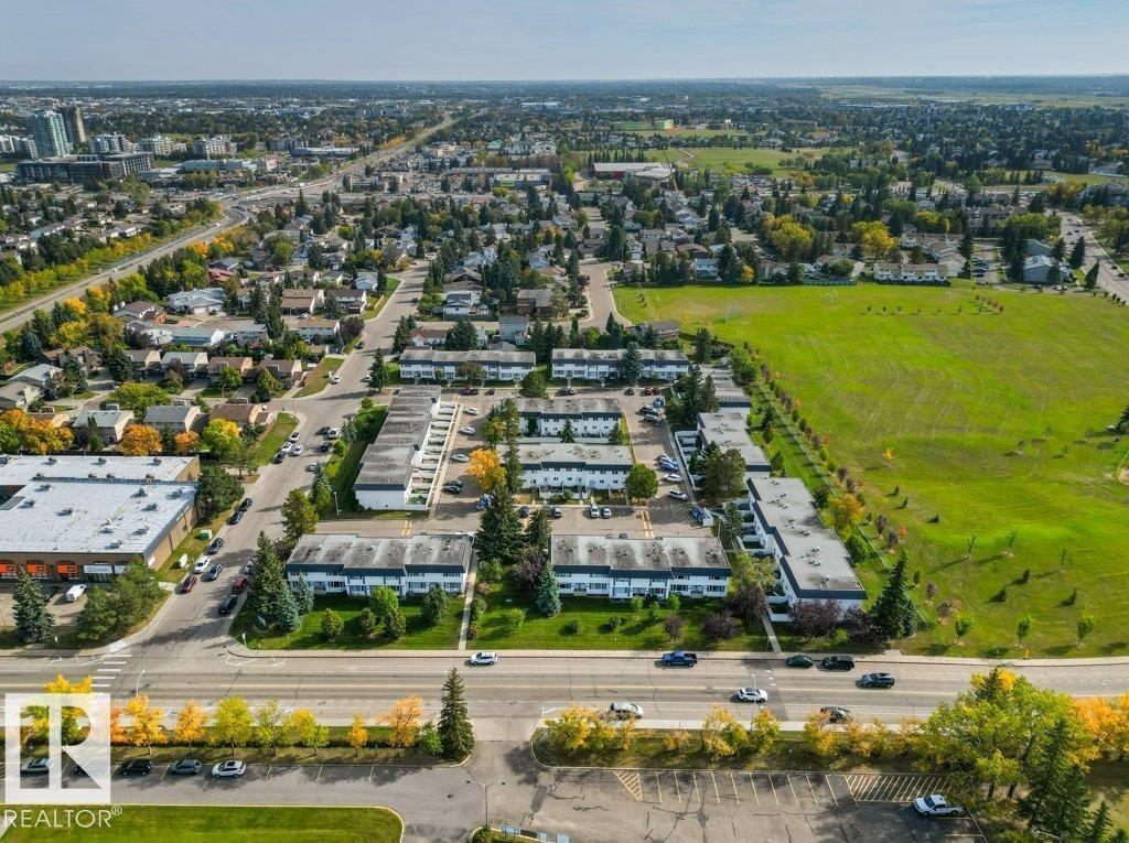 11343 22 AV NW photo 53