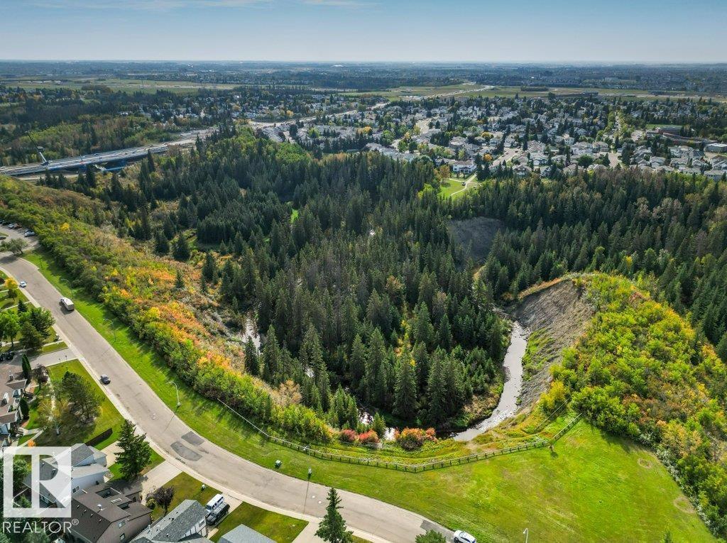 11343 22 AV NW photo 59