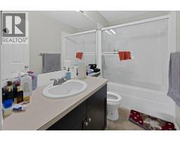 33 Skyview Springs Road Ne, Calgary, AB T3N0C3 Photo 18