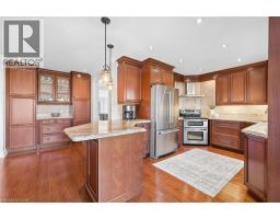 1217 Sugar Maple Court, Mississauga, ON L4W4P6 Photo 18