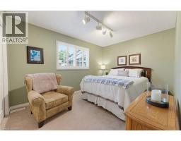 11 Courtland Drive, Brantford, ON N3R7V8 Photo 17
