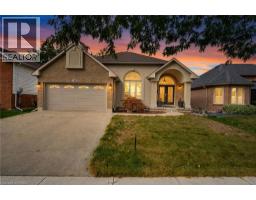 11 Courtland Drive, Brantford, ON N3R7V8 Photo 32
