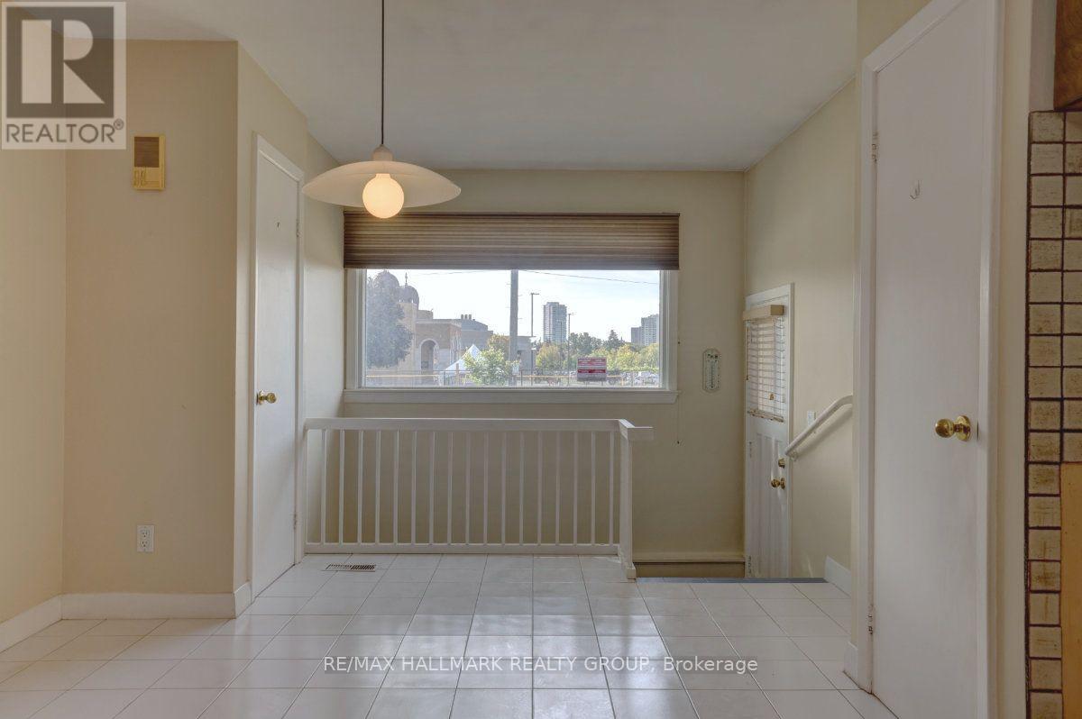 23 WRIGHT STREET - 16