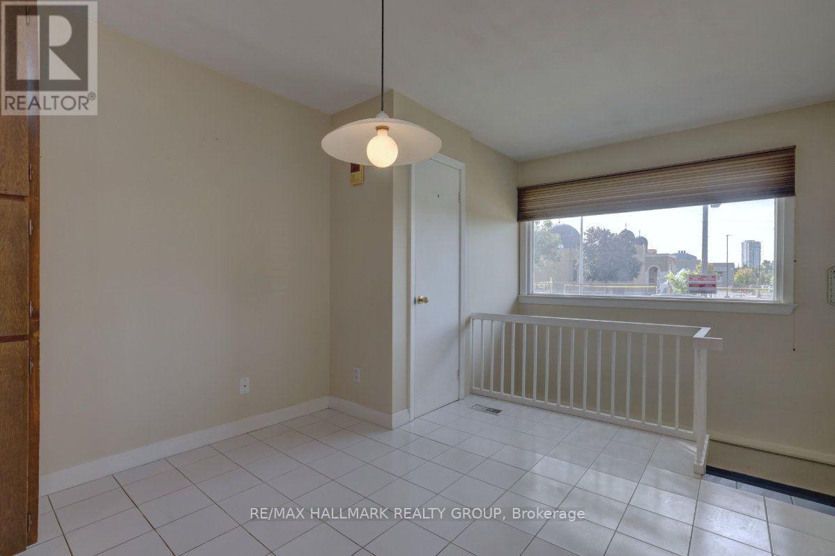 23 WRIGHT STREET - 19