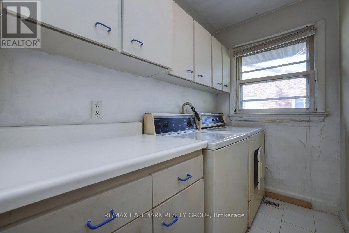 23 WRIGHT STREET - 30