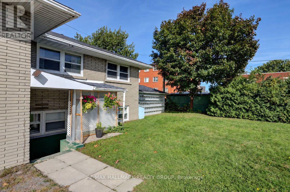 23 WRIGHT STREET - 36