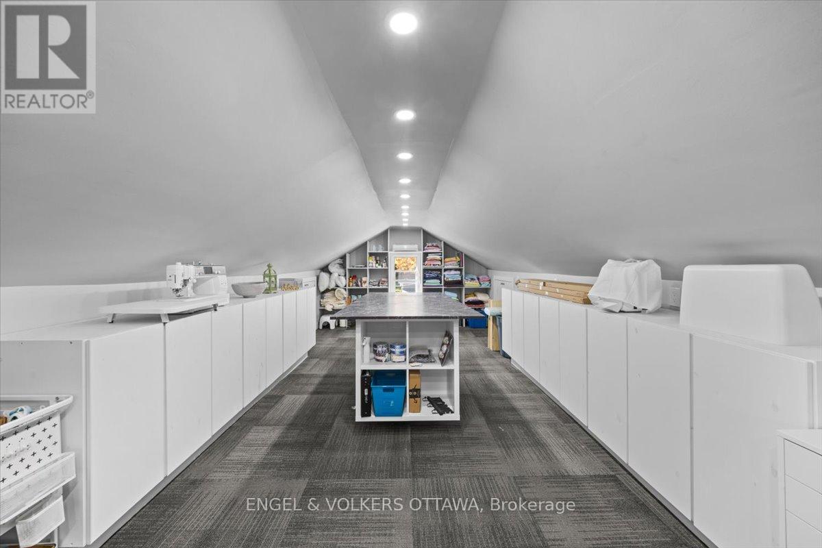 57 KING STREET - Image 29