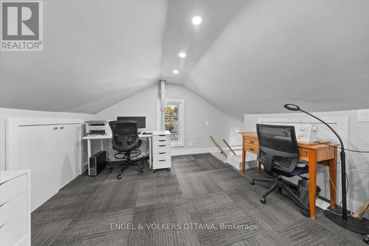 57 KING STREET - 31