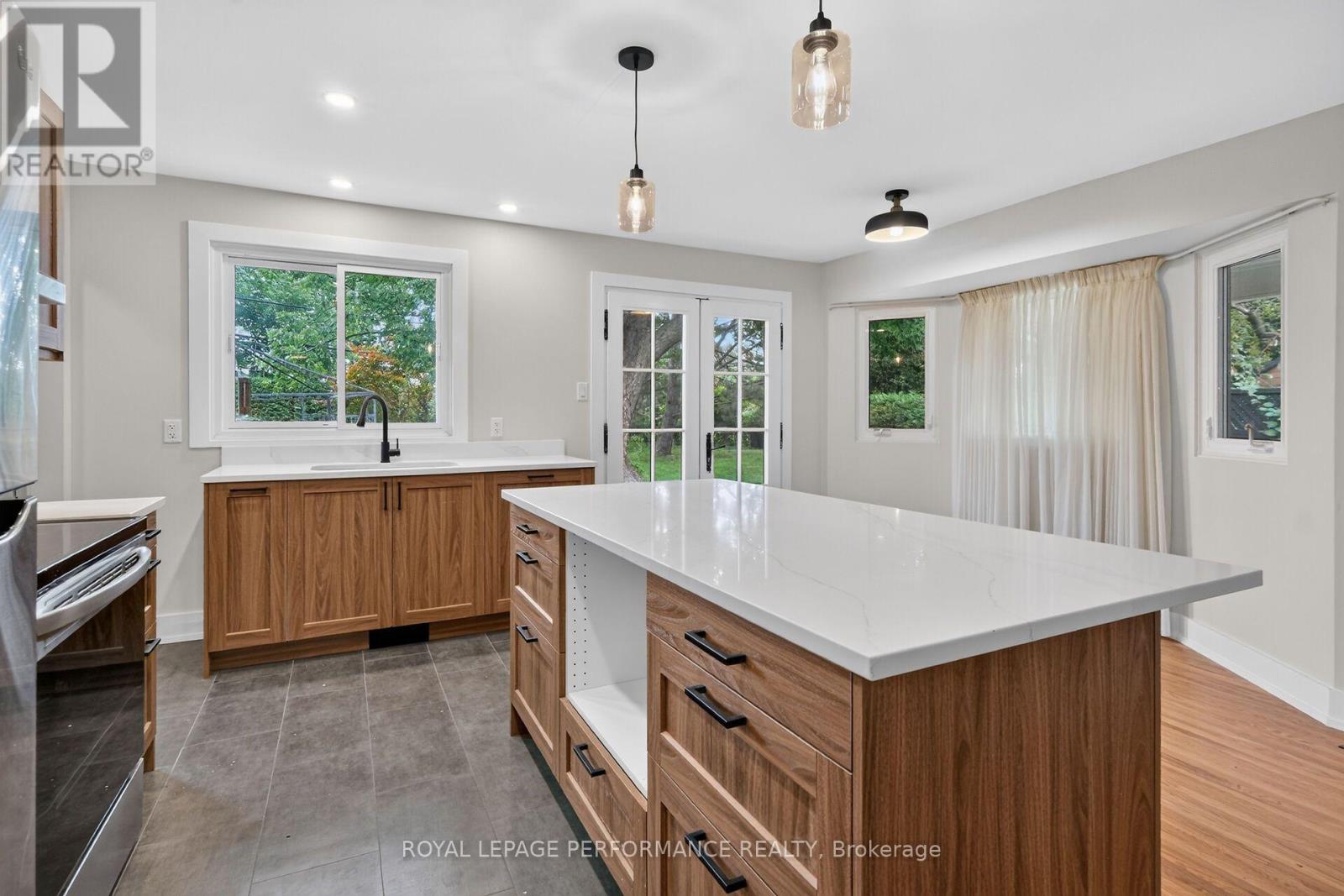 2337 Samuel Drive