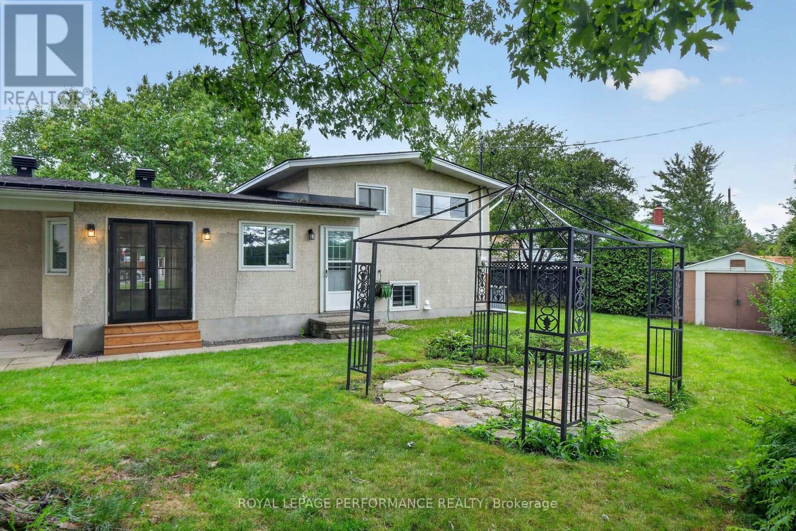 2337 Samuel Drive