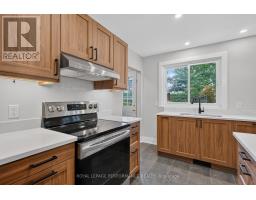 2337 Samuel Drive, Ottawa, ON K1G3C3 Photo 16