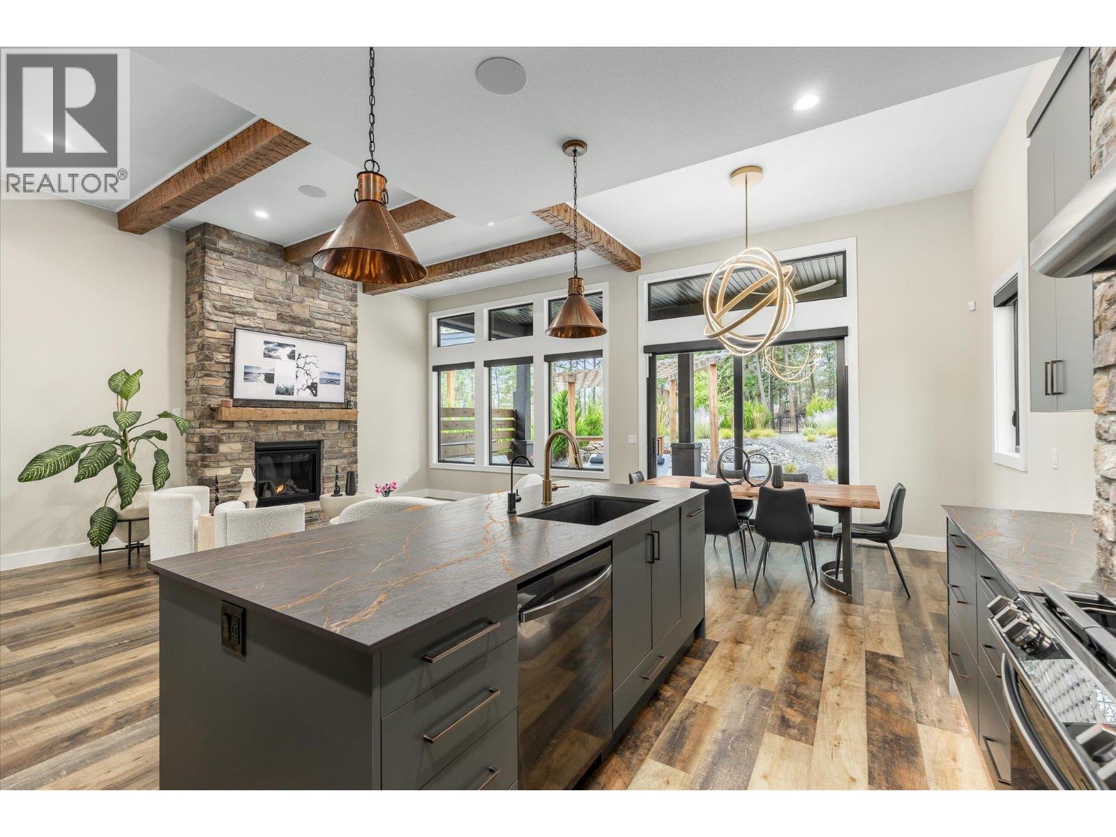 10342 Long Road, Lake Country