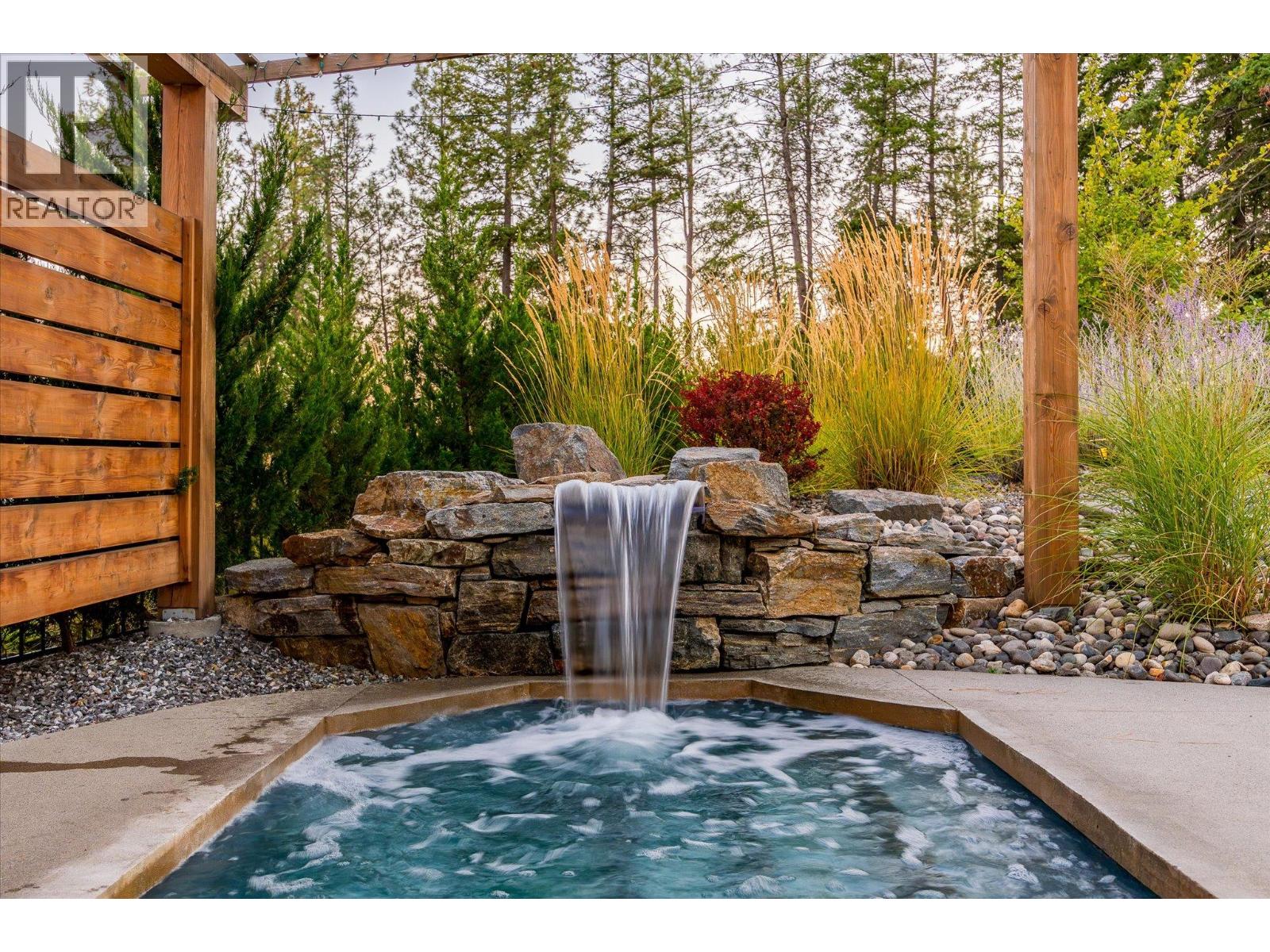 10342 Long Road, Lake Country