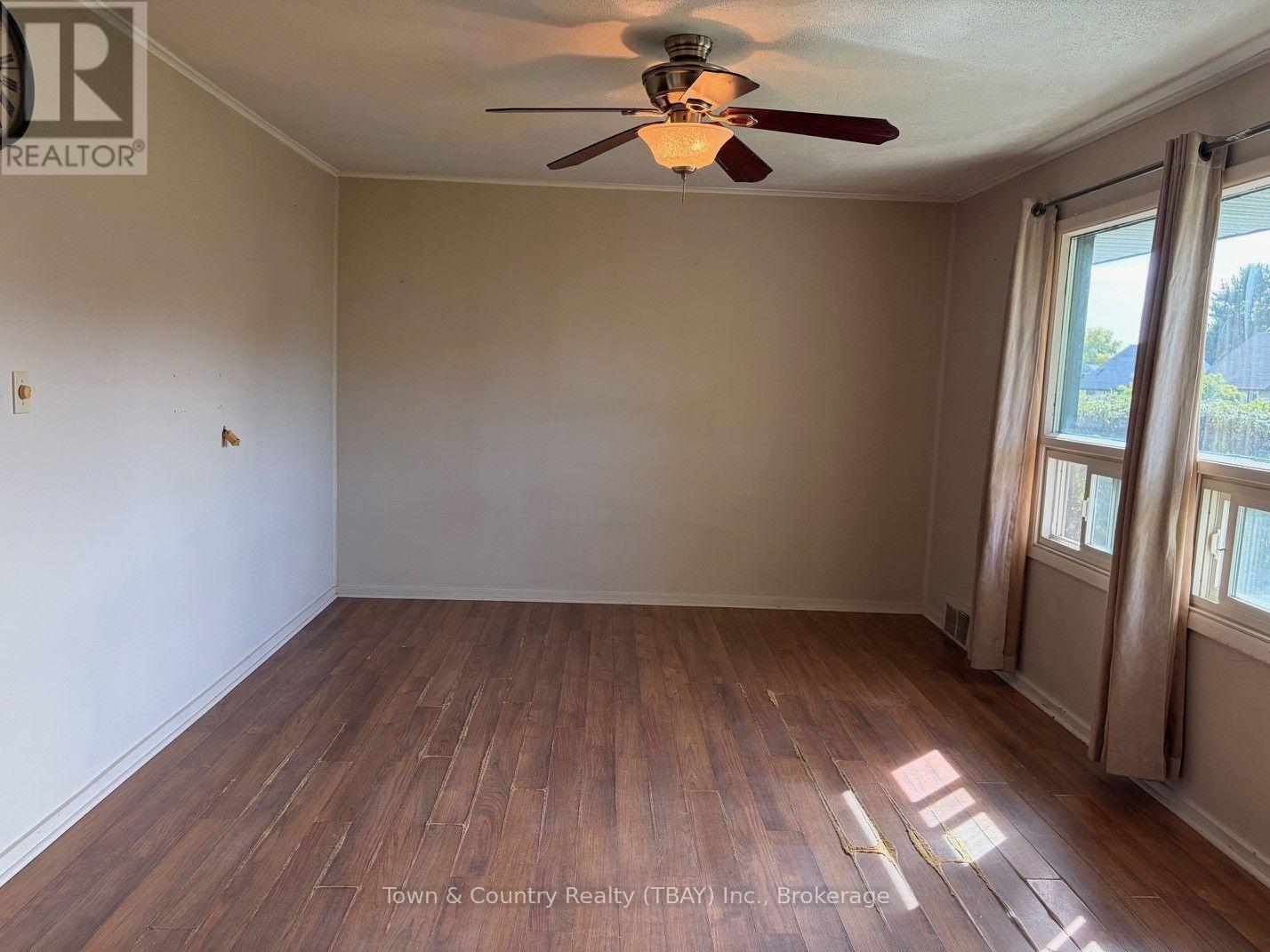 23 GRESLEY COURT E - Image 5