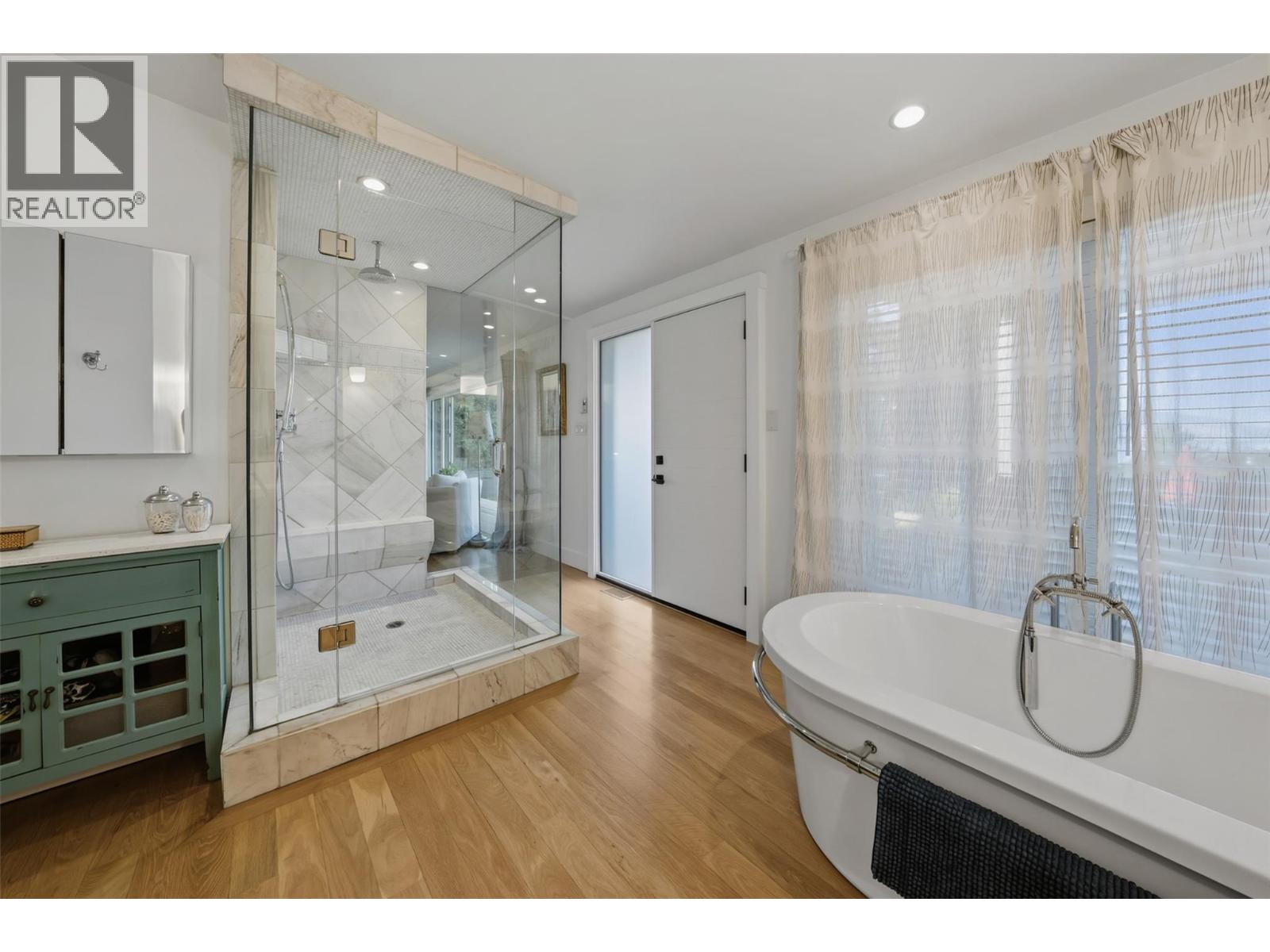 5147 Lakeshore Road - 33