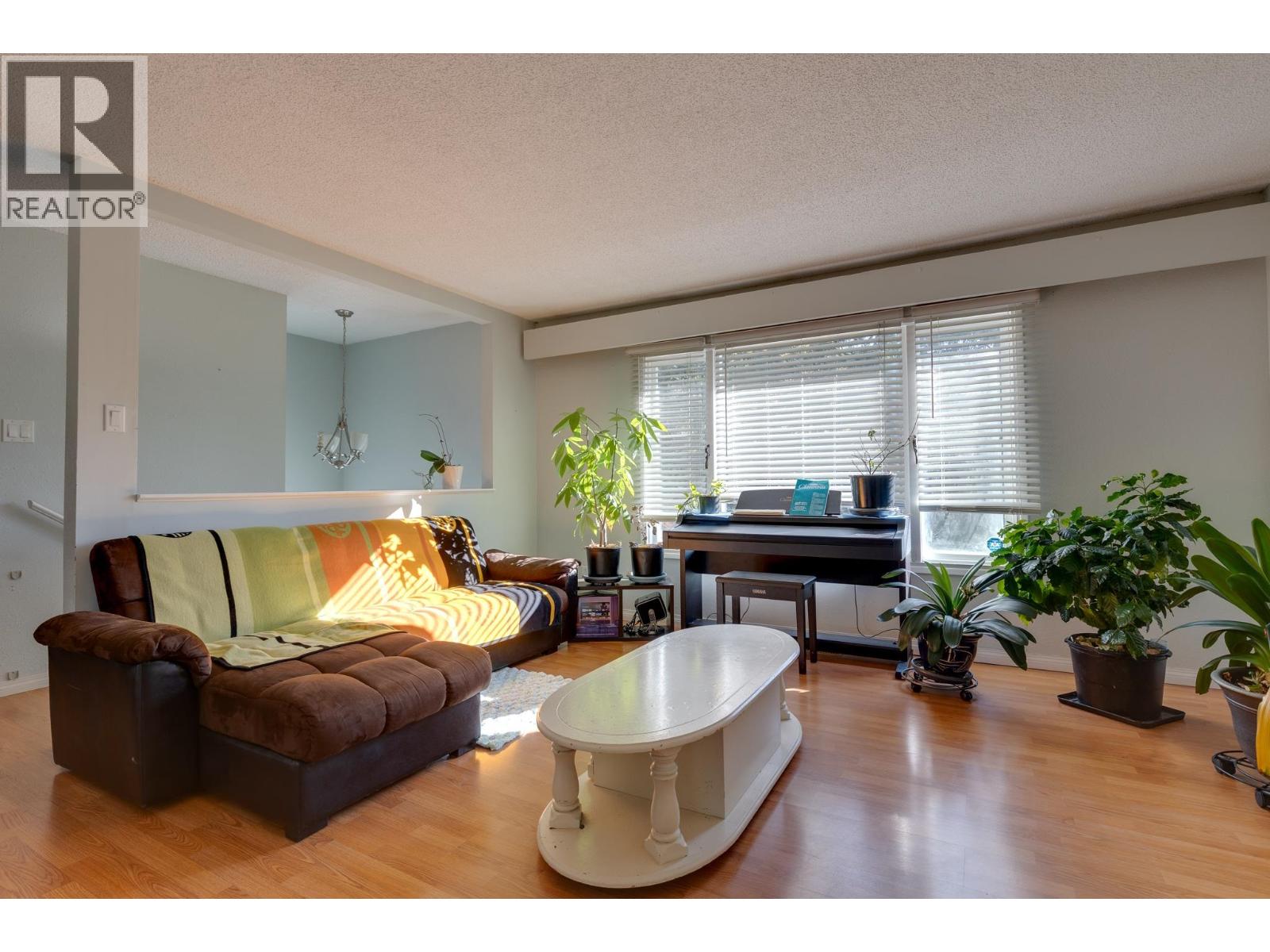 Kitchen of 7287 ALDEEN ROAD · Prince George, BC