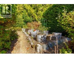 8571 Kingcome Cres, North Saanich, BC V8L5B8 Photo 32
