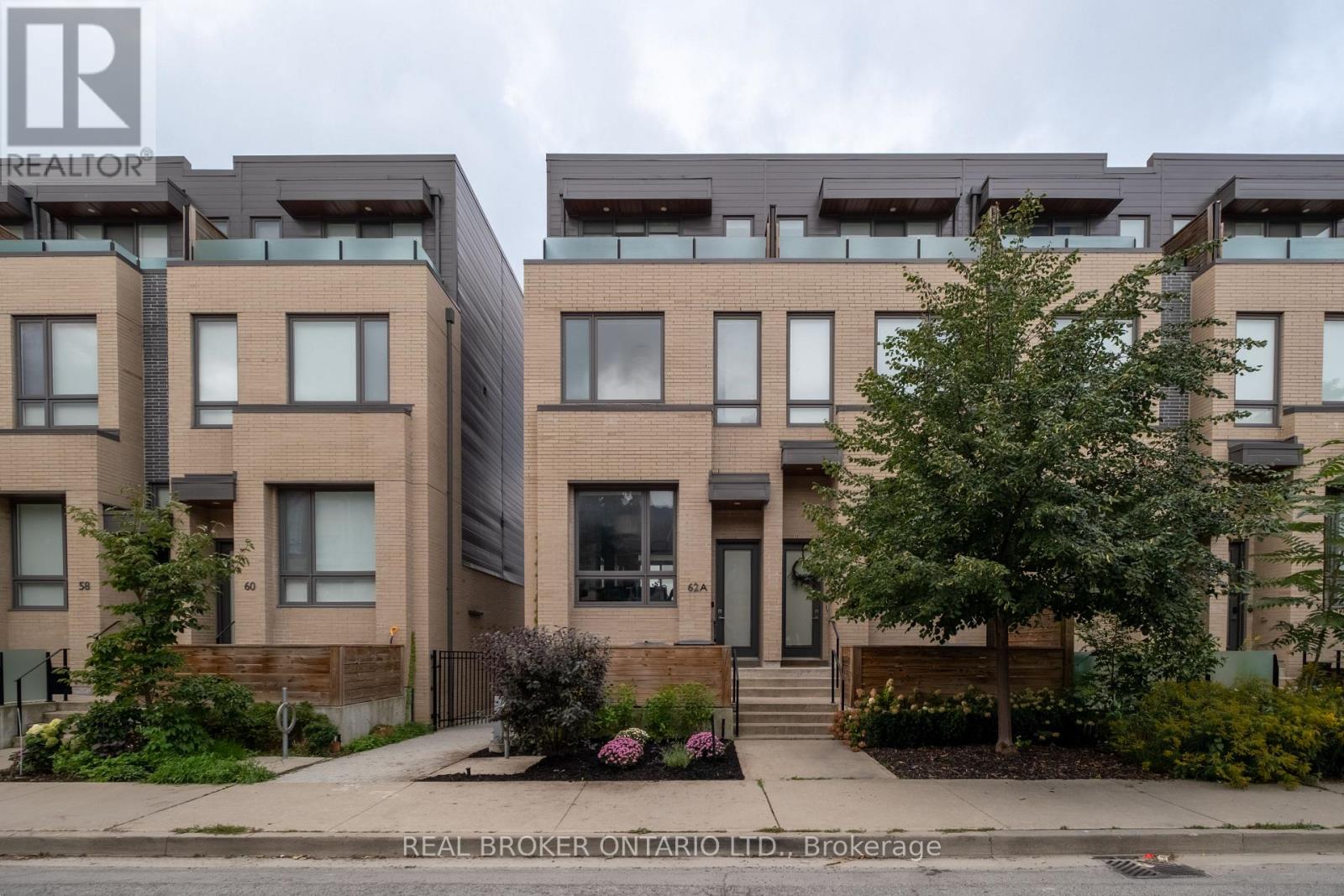 62A PERTH AVENUE - 1