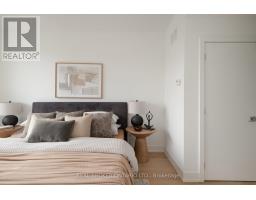 62a Perth Avenue, Toronto, ON M6R2C1 Photo 24