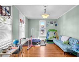 Foyer - 17 Scarfe Avenue, Brantford, ON N3T3P6 Photo 8