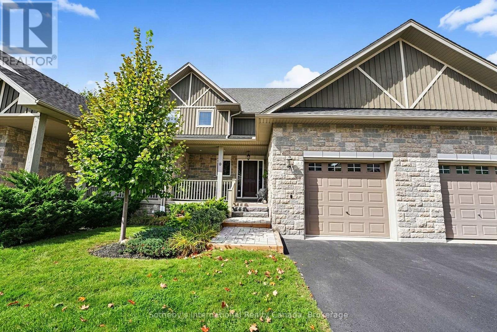 Property for sale at 9 MEADOWBROOK LANE