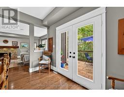 9 Meadowbrook Lane, Blue Mountains, ON N0H2P0 Photo 12