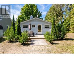 19 Marina Avenue, South Bruce Peninsula, ON N0H2G0 Photo 9