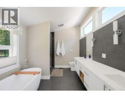 C-1848 Norbury Rd, Shawnigan Lake, BC V0R2W0 Photo 53