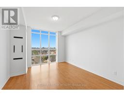 727 - 18 Mondeo Drive, Toronto, ON M1P5C8 Photo 22