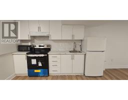 2 Blackburn Crescent, Ajax, ON L1S5Z2 Photo 6