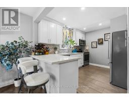 Kitchen - 22 Falaise Road, Toronto, ON M1E3B5 Photo 7