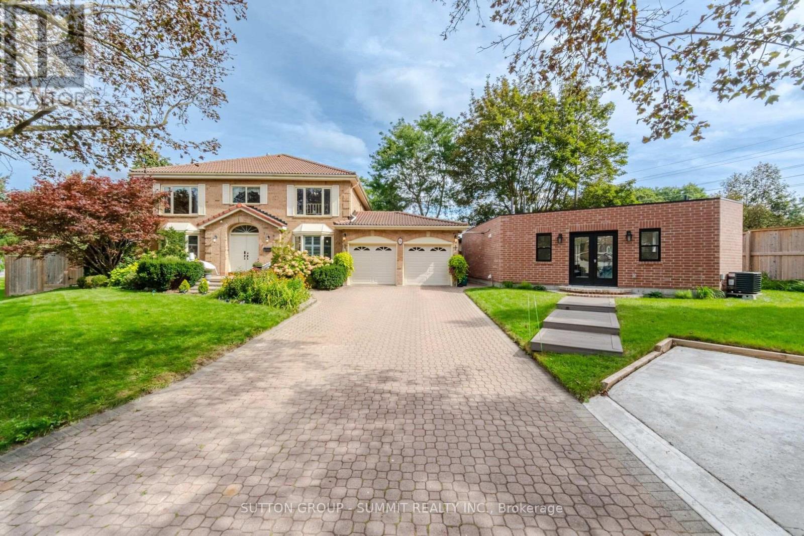 36 INGLENOOK COURT
