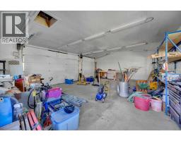 6131 33 Avenue Nw, Calgary, AB T3B1K6 Photo 15