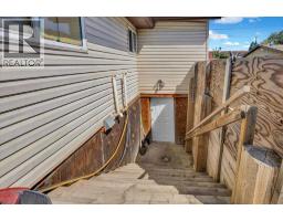 6131 33 Avenue Nw, Calgary, AB T3B1K6 Photo 25